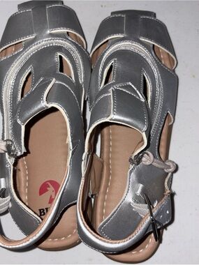 Billy Women’s Silver Easy on Sandals - Breathable Casual Footwear